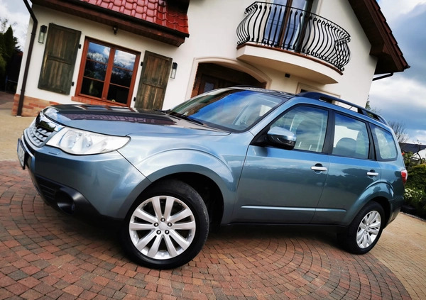 Subaru Forester cena 35900 przebieg: 194000, rok produkcji 2012 z Rajgród małe 352